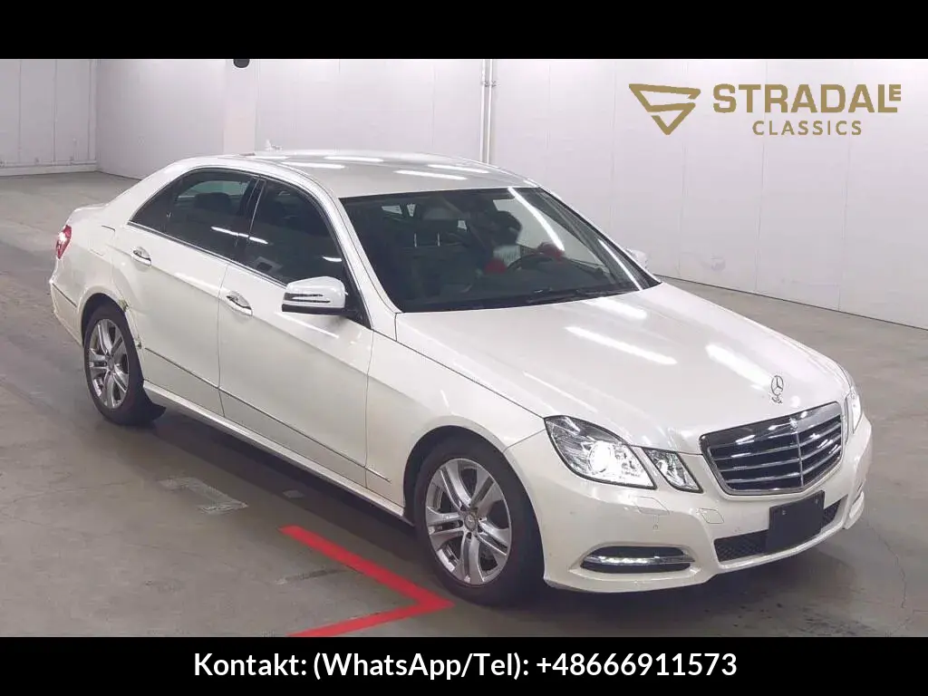 MERCEDES BENZ E-CLASS 4D E350 AVANTGARDE