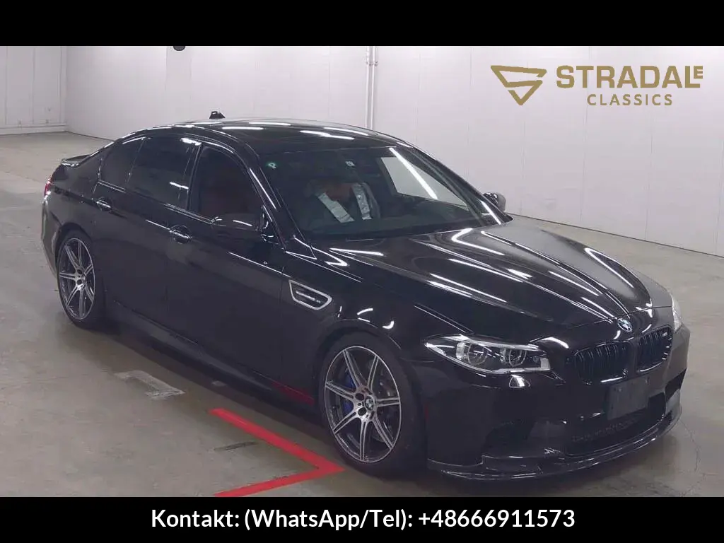 BMW M5 4D