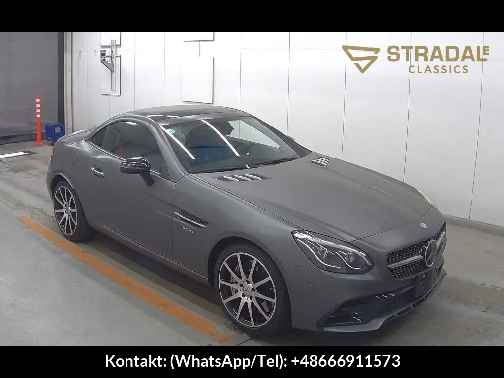 MERCEDES AMG SLC SLC43
