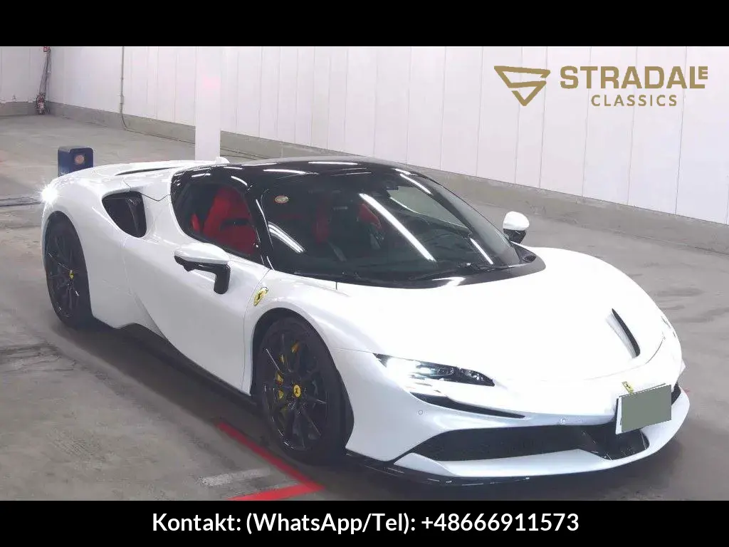 FERRARI SF90 SPIDER 4WD BASE GRADE