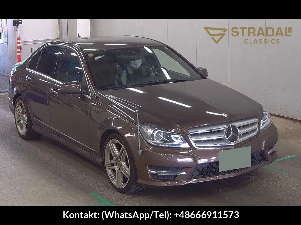 MERCEDES BENZ C-CLASS 4D C350 AVANTGARDE