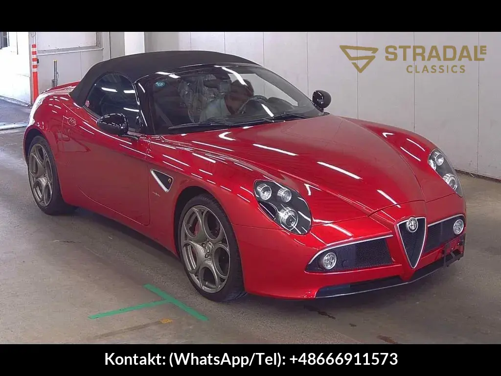 ALFA ROMEO 8C SPIDER