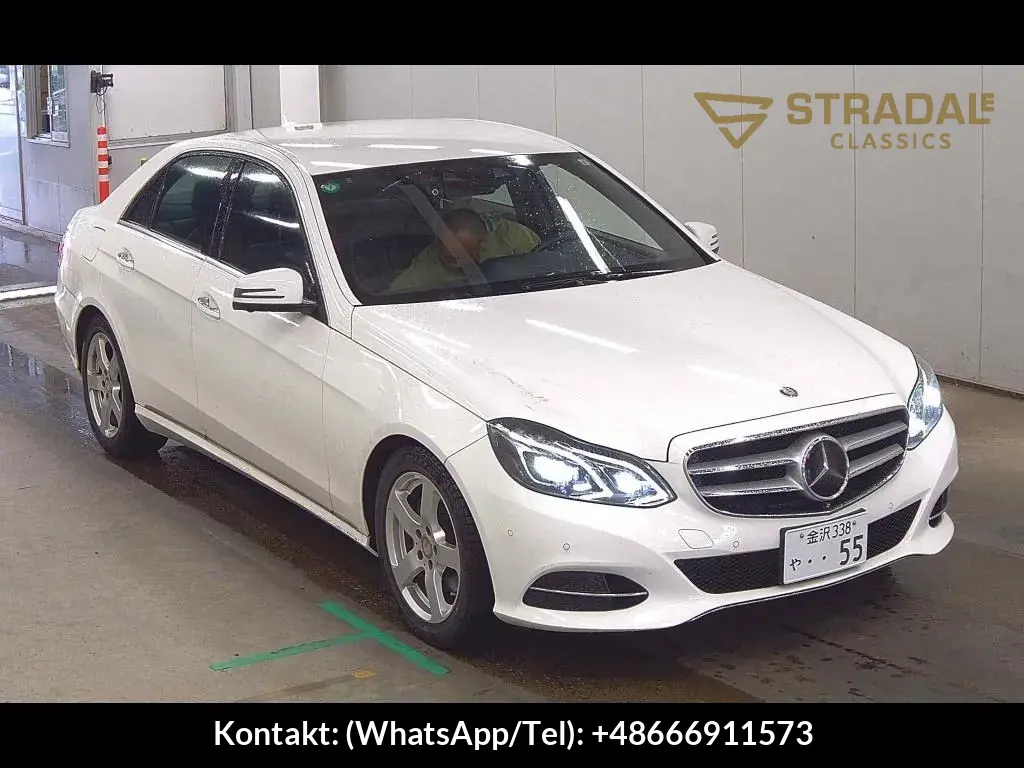 MERCEDES BENZ E-CLASS 4D 4WD E300 4MATIC AVANTGARDE