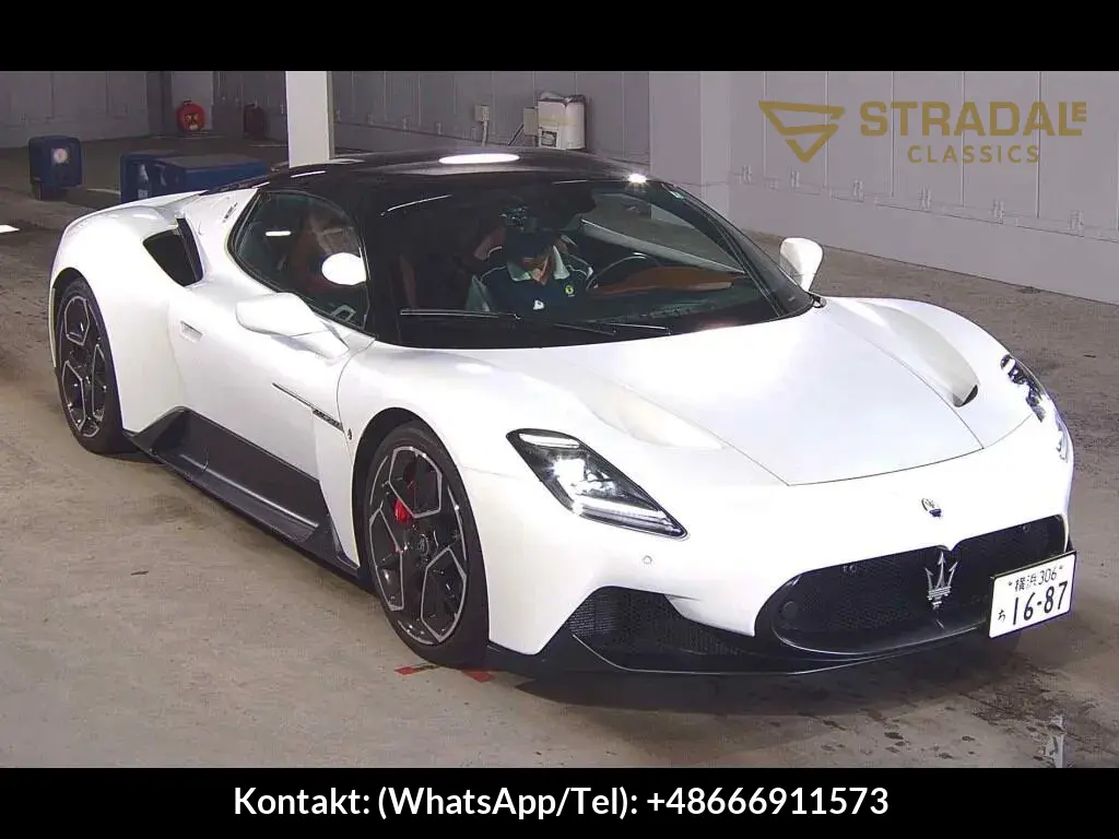 MASERATI MC20 BASE GRADE