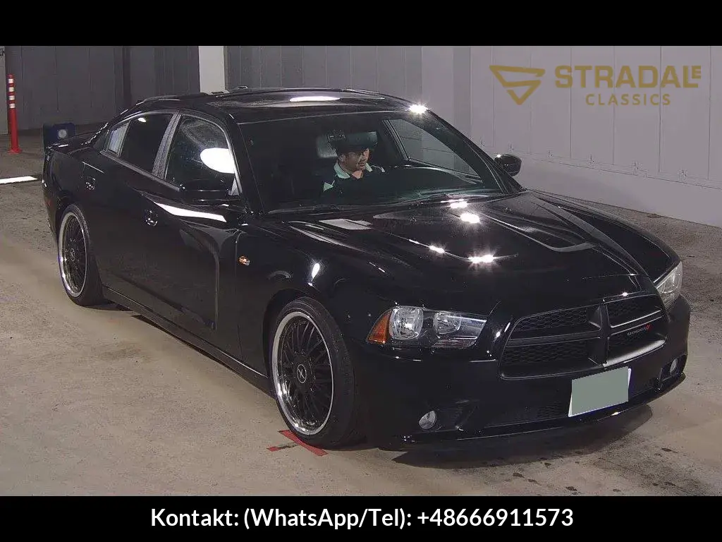 DODGE CHARGER 4D