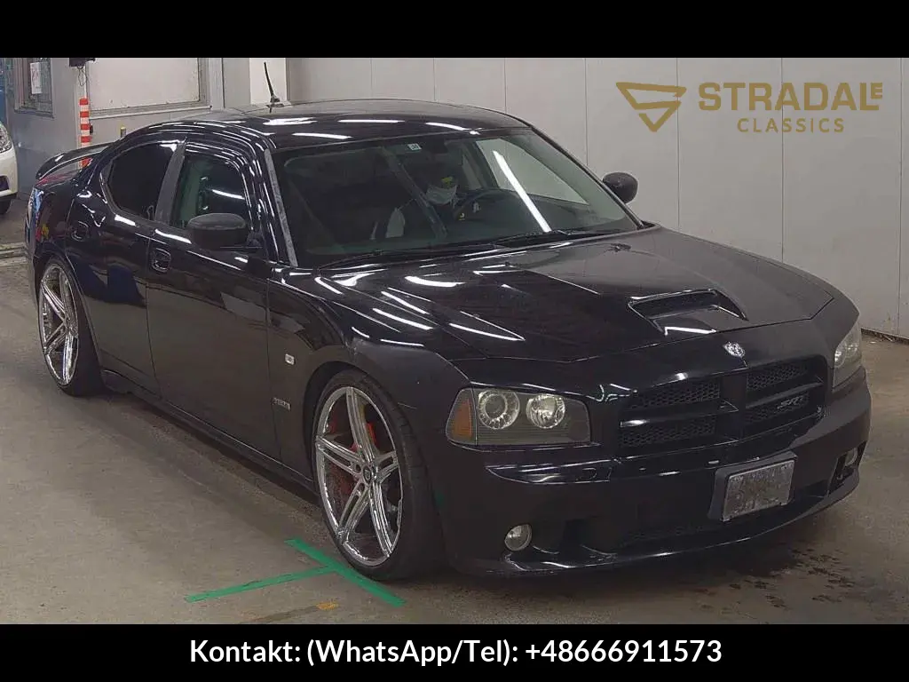 DODGE CHARGER 4D SRT8